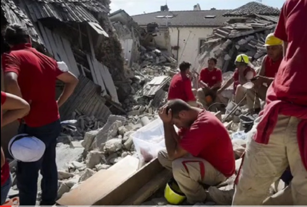 YOUTUBE Terremoto: "O marchigiani Karma", parodia Gabbani spopola sul web
