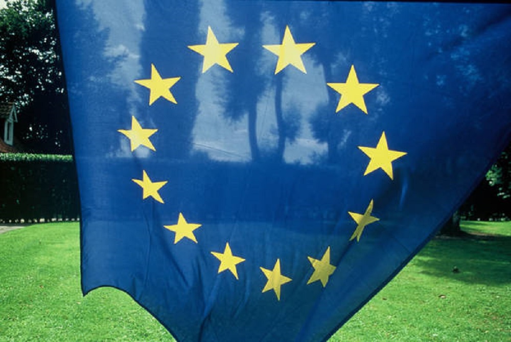 Roma, sabato 25 incombe il teppismo anti Europa