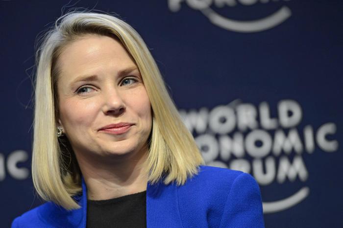 Yahoo, attacco hacker. Marissa Mayer non riceverà il bonus da 2 milioni