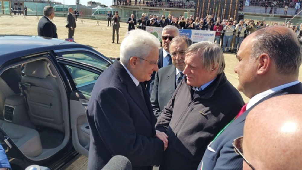 Sergio Mattarella a Locri: "Mafia non ha onore né coraggio"