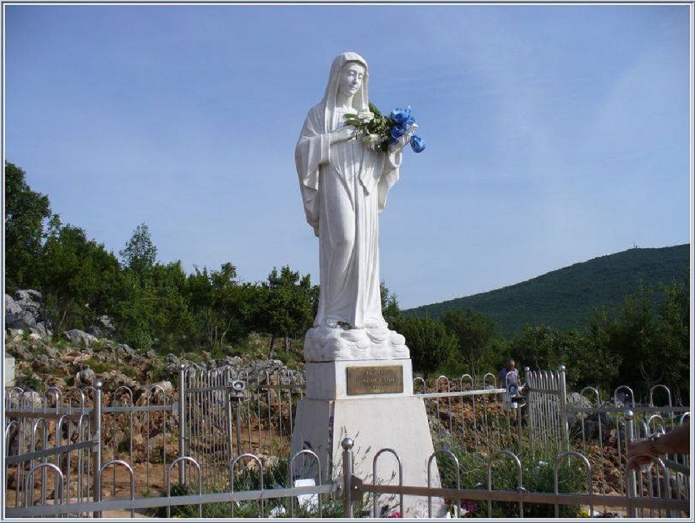 Medjugorje. Vescovo di Mostar: "Apparizioni della Madonna non sono autentiche"