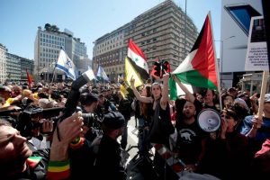 Resistenza offesa, da amici e nemici. Palestinesi allora stavano con Hitler