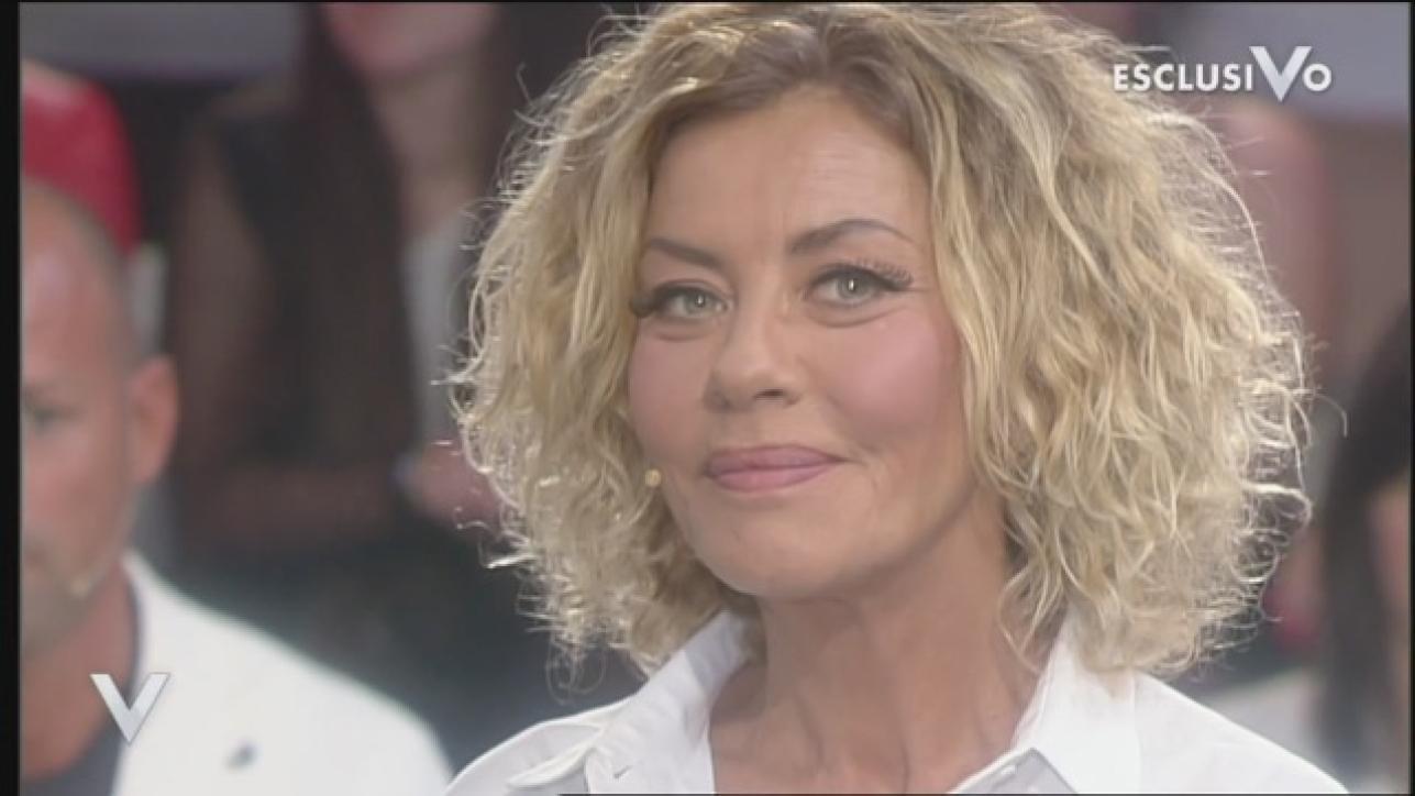 Eva Grimaldi, è morta la madre: "Ha aspettato che tornassi dall'Isola dei famosi..."