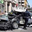 L'auto sfasciata della vittima