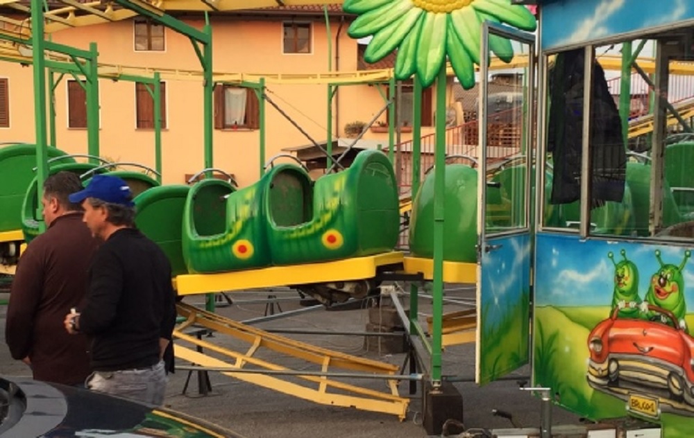 Casarsa, cede rotaia del Brucomela: feriti 4 bimbi e una mamma