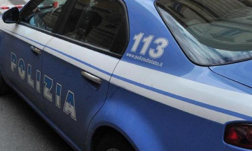 Inseguimento sull'A28: arrestati tre moldavi alla guida di un'auto rubata