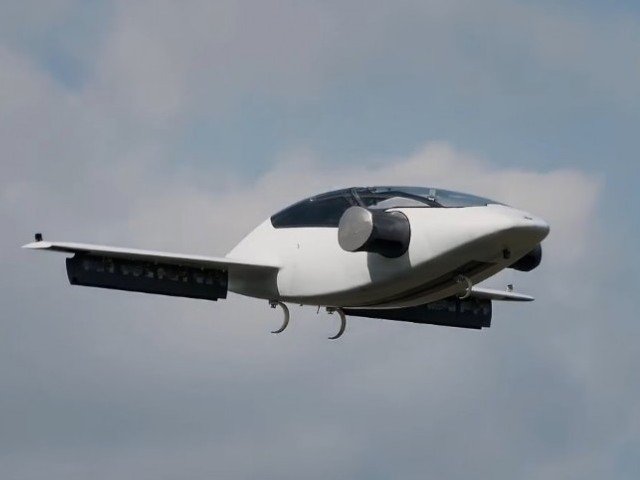 Taxi volante: jet elettrico a 5 posti che decolla come un drone
