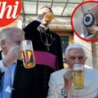 Joseph Ratzinger e lo strano orologio "salva-vita": che cos'ha il papa emerito al polso?