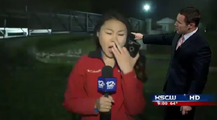 Meteo che noia: giornalista inquadrata per sbaglio sbadiglia VIDEO