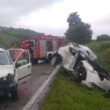 Offagna, schianto frontale sulla provinciale: morto un 34enne, gravi mamma e figlia03