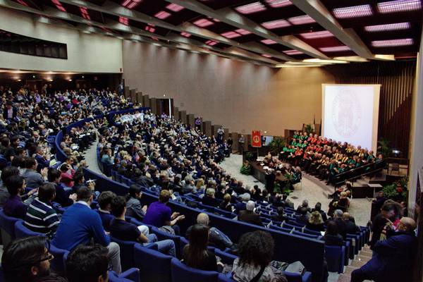 Università, Italia penultima nella Ue per laureati. Peggio di noi solo la Romania