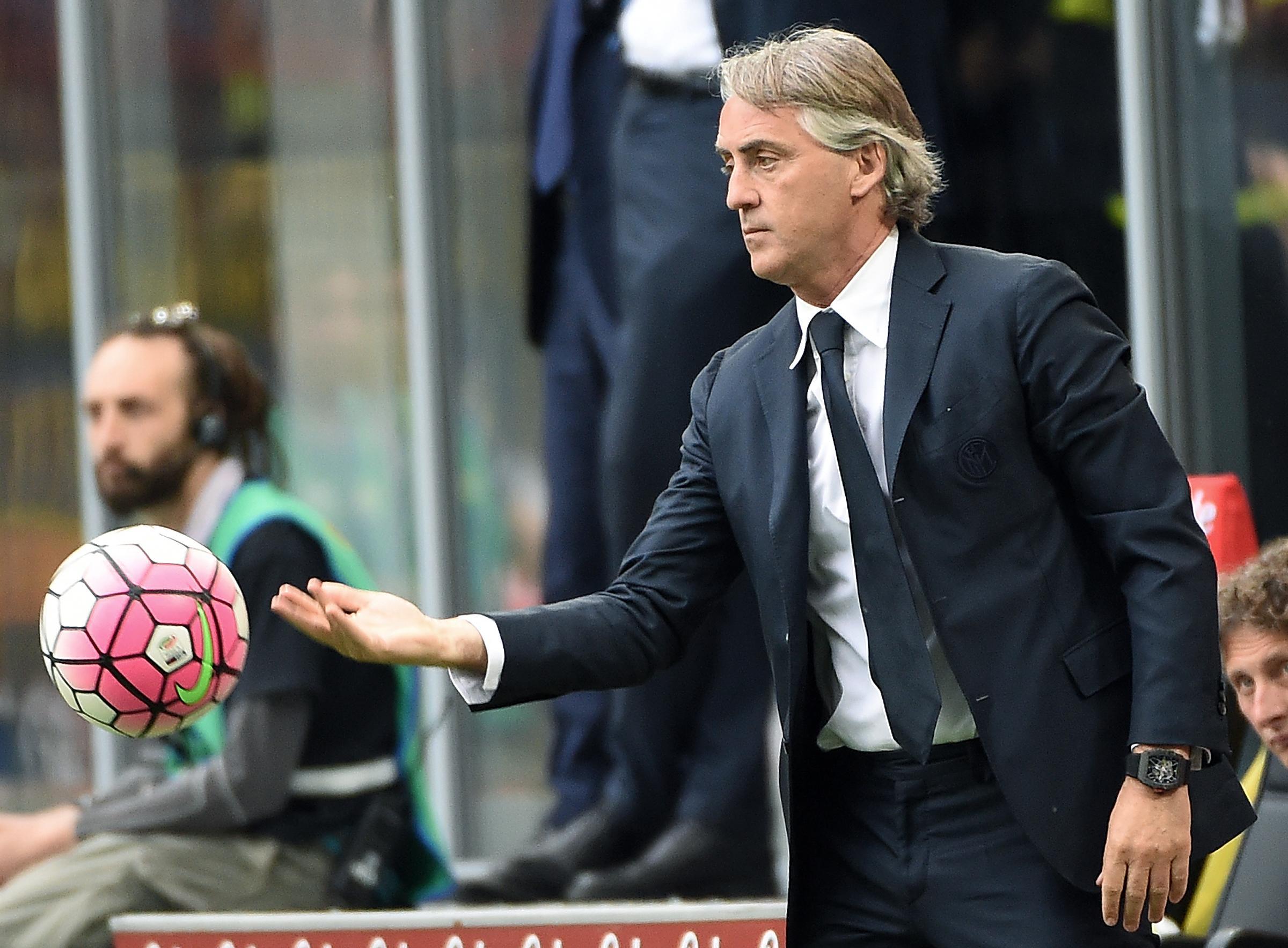 Calciomercato Milan, Roberto Mancini: "Non c'è nulla di vero"