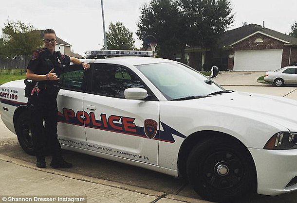 Shannon Dresser, la poliziotta più bella degli Usa diventa Miss Texas 01