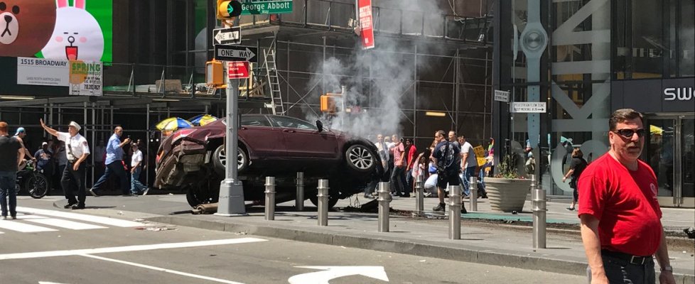 Richard Rojas, chi è l'autista impazzito di New York: "Delle voci mi hanno detto di farlo”