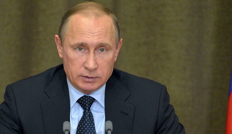 Corea del Nord, Putin: "Il lancio del missile è controproducente. Ma non si tocchi Kim Jong un"