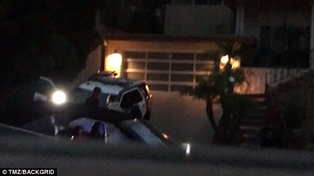 YOUTUBE Conrad Hilton arrestato per furto Bentley insulta la polizia