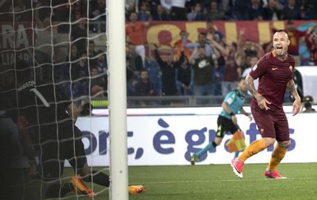 Nainggolan: "Juve? Tifosi mi chiamano 'uomo di m....' e io segno"