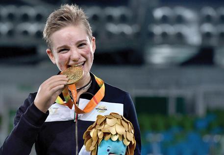 Bebe Vio, oro paralimpico, vince prova Coppa del Mondo in Olanda