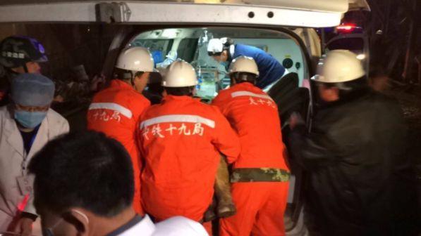 Cina, esplosione per fuga di gas in tunnel ferroviario: 12 morti