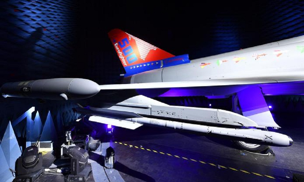 Due boati fra Ragusa e Siracusa, paura fra gli abitanti durante l'esercitazione di due caccia Eurofighter