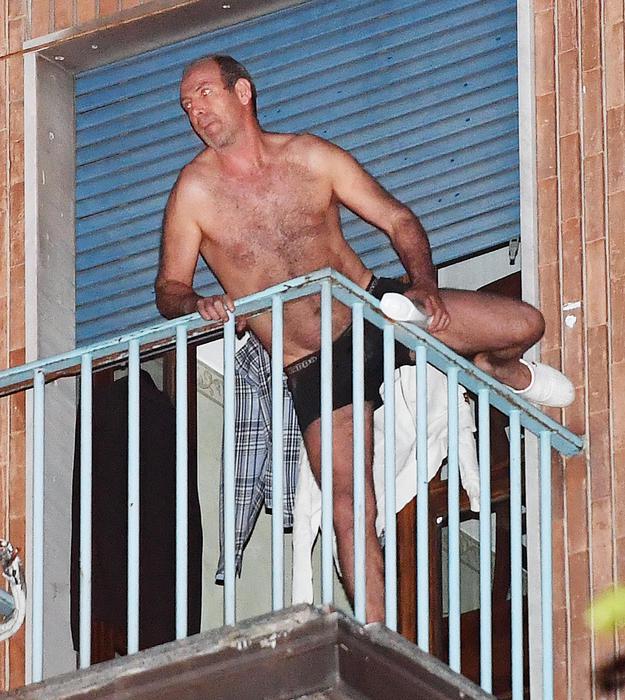 Ferdinando Urzini, l'uomo rimasto 22 ore in mutande sul balcone di casa