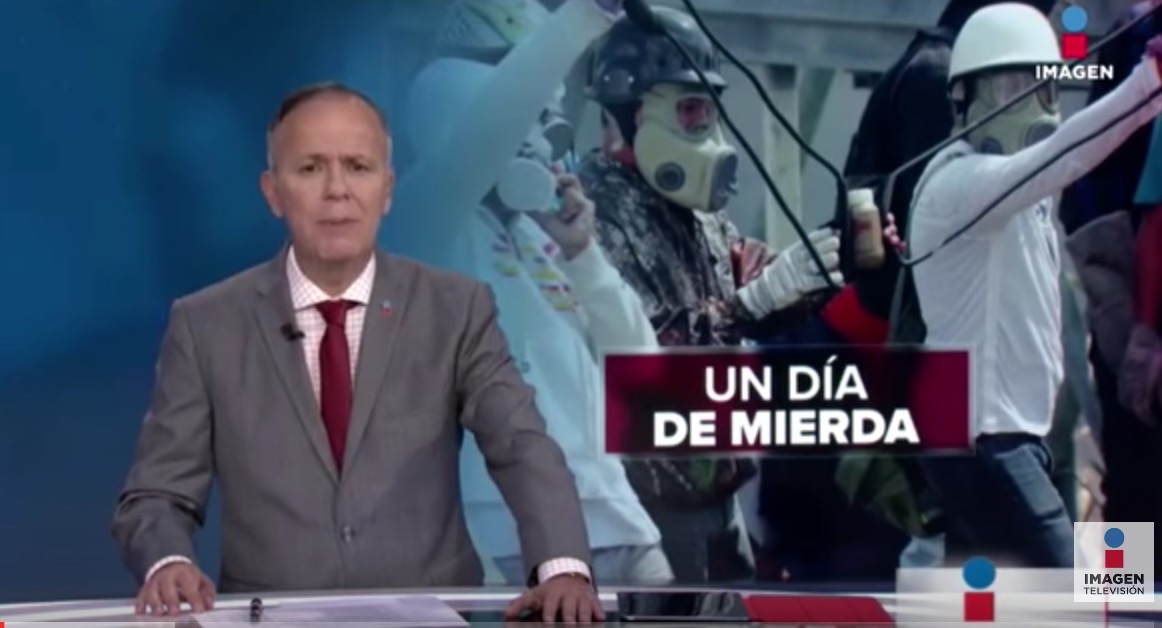 YOUTUBE Venezuela, manifestanti lanciano "poputov": bombe di escrementi