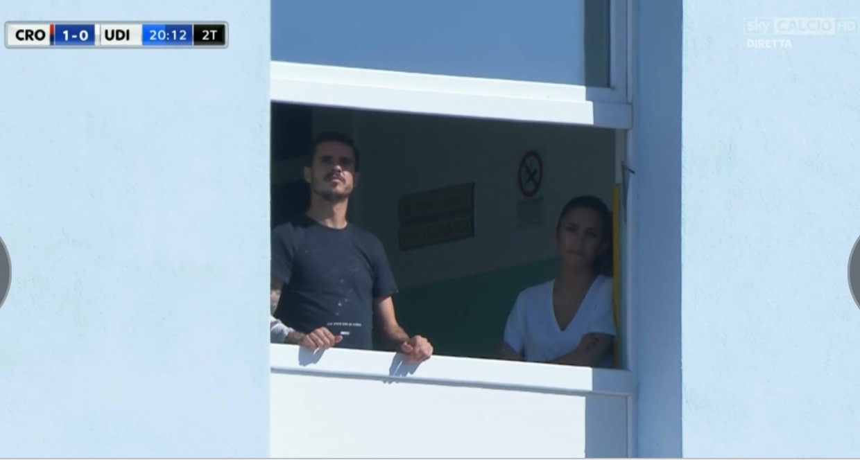Stoian vede Crotone-Udinese da finestra ospedale (FOTO)