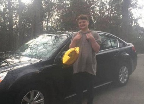 Usa, beve 3 energy drink in 2 ore: muore a 16 anni per un attacco cardiaco