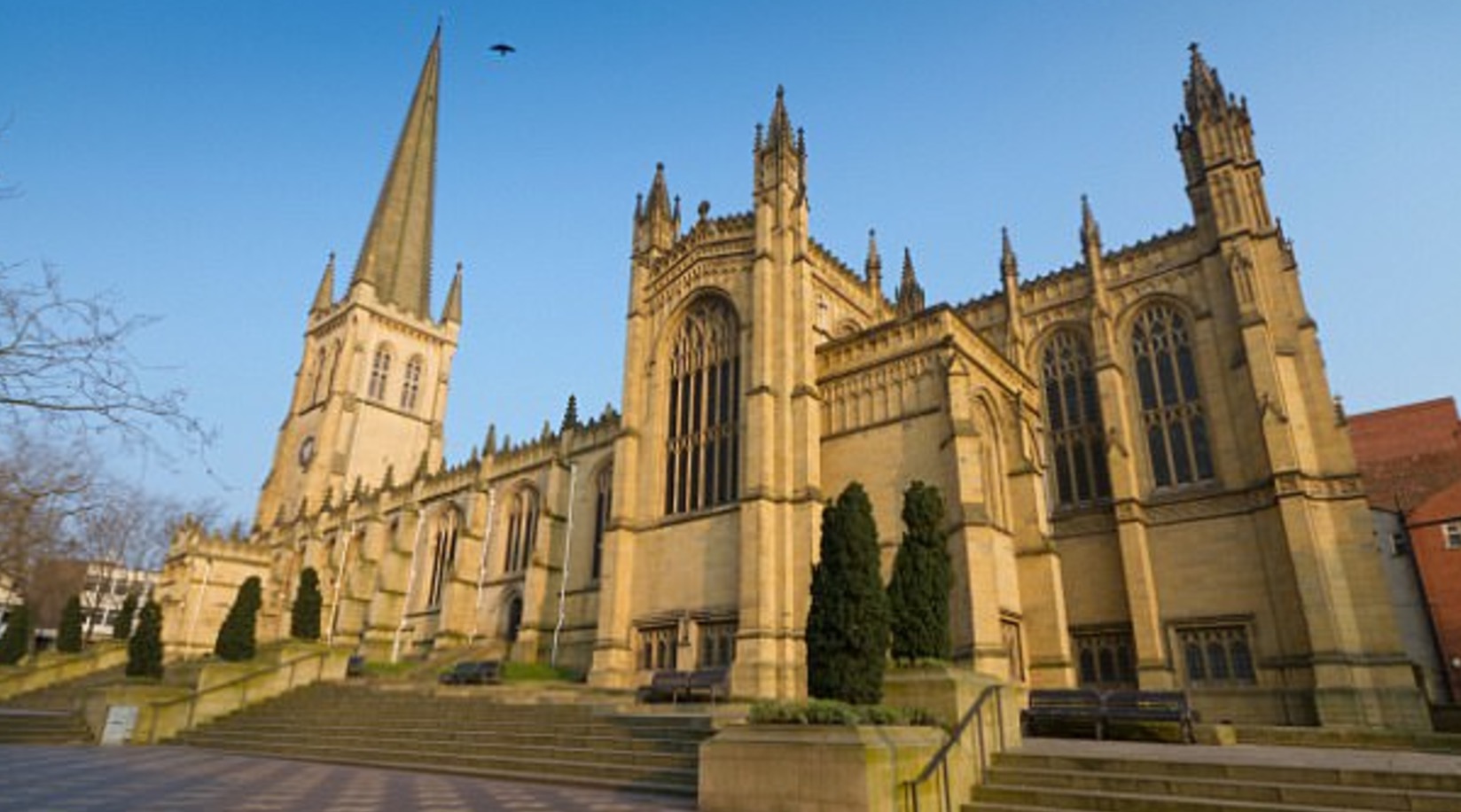 Chiesa Anglicana pensa ad un battesimo ad hoc per chi cambia sesso