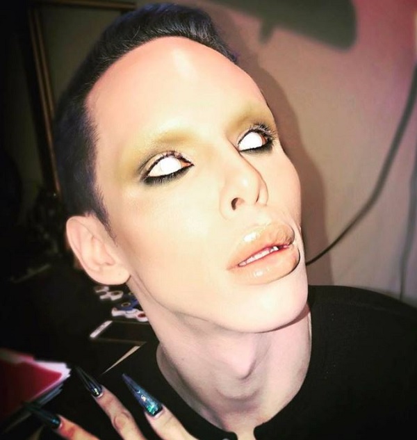 Vinny Ohh, aspirante alieno: "Voglio vivere senza genitali"