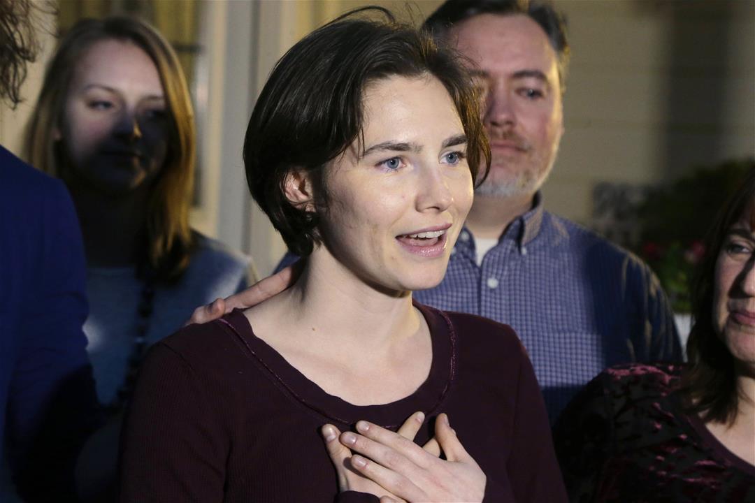 Amanda Knox risponde a Donald Trump: "Ho appoggiato Hillary Clinton perché..."