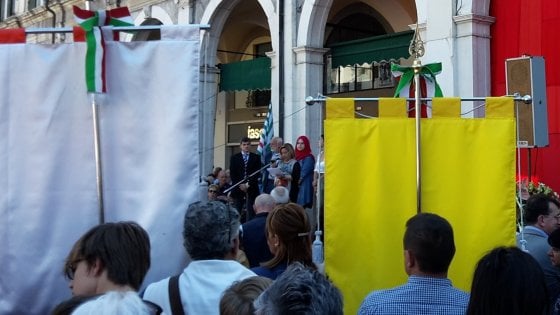 Piazza La Loggia, Lega Nord attacca presenza comunità islamica sul palco
