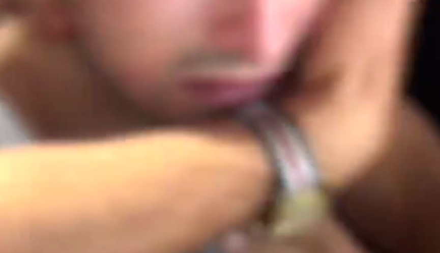 Totti lancia pallone sugli spalti: le lacrime del ragazzo che lo riesce a prendere