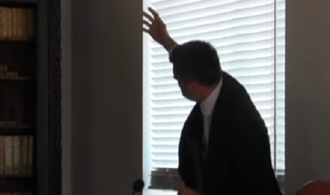 YOUTUBE Simone Baldelli, vice presidente Camera, imita Quinta Colonna