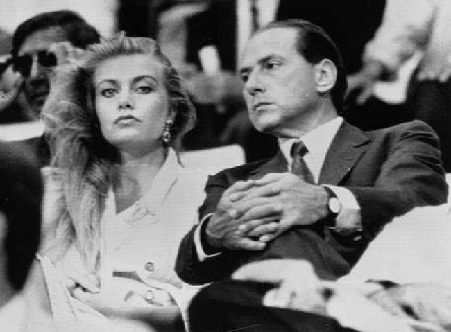 Berlusconi - Veronica Lario: l'ultimo tentativo dell'ex Cavaliere per risparmiare qualcosa