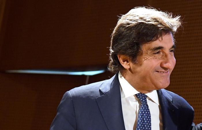 Cosa vuole Urbano Cairo? Soldi o politica? Turani: Berlusconi è lontano...