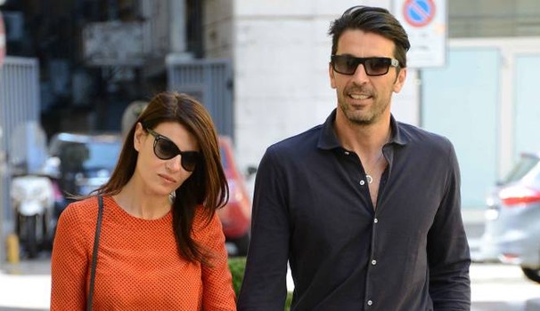 Ilaria D'Amico: "Gigi Buffon va in Chiesa la mattina presto, da solo"