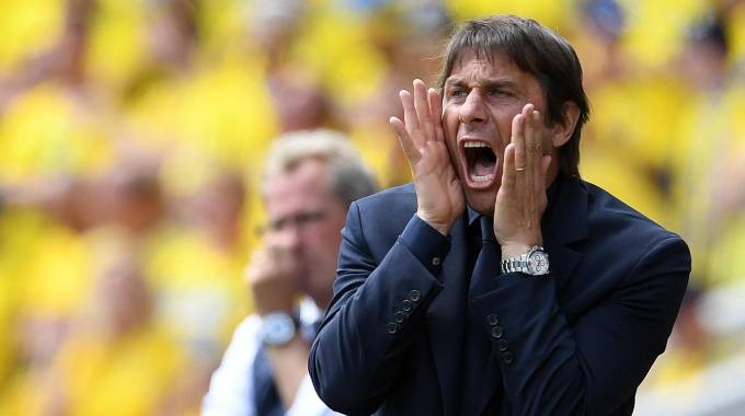 Calciomercato Inter, Antonio Conte: "Vinco e resto al Chelsea"