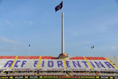 Fiorentina, Curva Fiesole ai calciatori: "Correte o verrete bastonati"