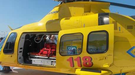 Meldola (Forlì-Cesena), madre investe la figlia di 2 anni con il trattore tosaerba