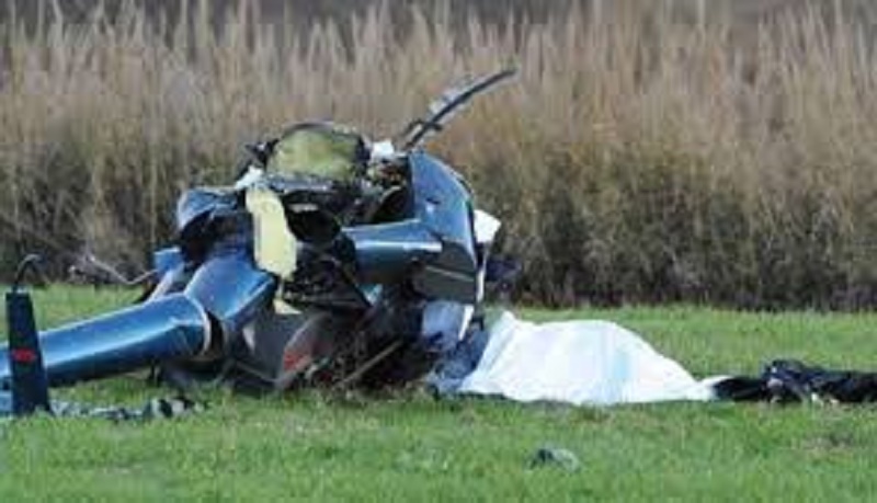 Alto Adige, elicottero civile precipita sulle montagne: morto il pilota