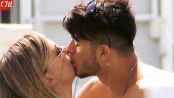 Ballando con le stelle, Fabio Basile e Anastasia fotografati a Ostia. E' amore?