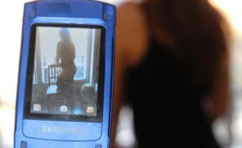 Tiziana Cantone, nuovo caso ad Acerra: su Whatsapp diffusi video di una 14enne