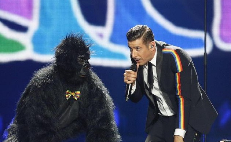Francesco Gabbani e la 'scimmia' Filippo Rinaldi si separano. Il post di addio