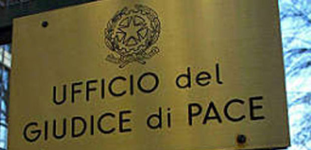 Giudici di pace, sciopero un mese dal 15 /5: "Riforma umiliante. 600 euro al mese? Faremo altro..."