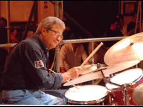 Pierino Munari è morto, aveva 89 anni. Era uno dei più grande batteristi italiani