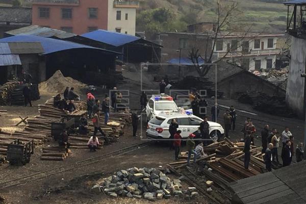 Cina, fuga di gas in miniera di carbone: 18 morti