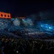 J-Ax e Nek come Fedez e Chiara Ferragni: proposta di matrimonio all'Arena di Verona05
