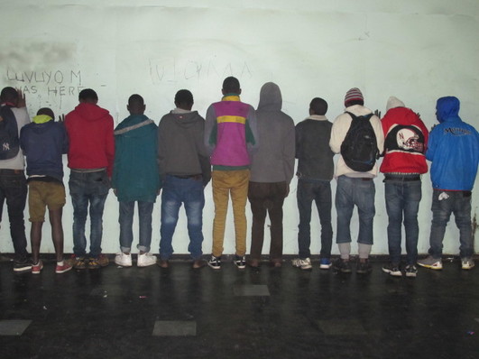 Sudafrica, ragazza incinta violentata da 11 uomini