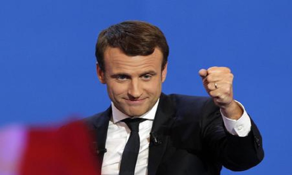 Francia, Macron denuncia: "Le nostre mail sono state rubate dagli hacker"